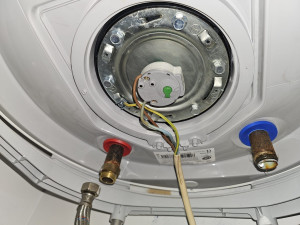 Photo de galerie - Remplacement thermostat sur chauffe eau sanitaire