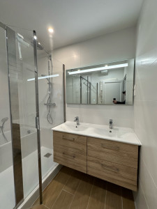 Photo de galerie - Réalisation complète de salle de bain 