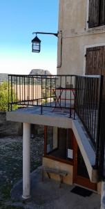 Photo de galerie - Rénovation d'une barrière d'une terrasse 