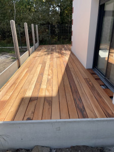 Photo de galerie - Terrasse en bois exotique essence Muiracataria