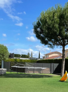 Photo de galerie - Pose grillage piscine 