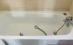 Photo de galerie - Joint silicone baignoire remplacer 