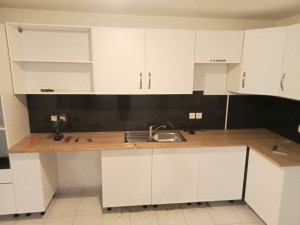 Photo de galerie - Bricolage et multi services