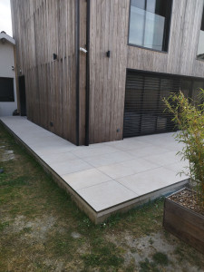 Photo de galerie - Terrasse sur plots 