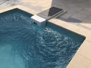 Photo de galerie - Installation filtration hors bord