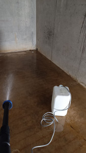 Photo de galerie - Nettoyage d'un garage très poussiéreux