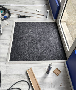 Photo de galerie - Incorporation tapis plus pose parquet