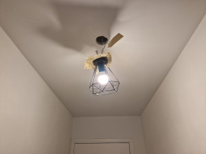 Photo de galerie - Remettre l'installation d'origine avant de poser les lustres.