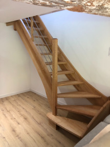 Photo de galerie - Escalier quart tournant Frêne