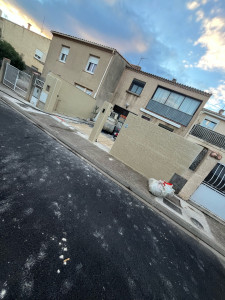 Photo de galerie - Facade clôture finition écraser 