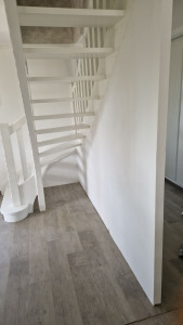 Photo de galerie - Réalisation de cloison plus fibre et peinture.
