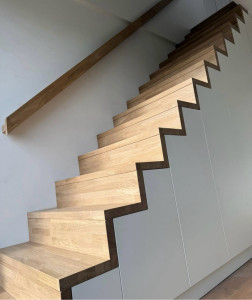 Photo de galerie - Installation d’un escalier avec un dressing intégré 