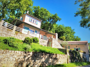 Photo de galerie - Tonte de pelouse - Débroussaillage