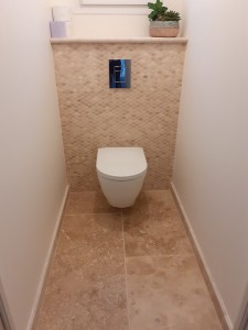 Photo réalisation - Plomberie - Installation sanitaire - Laurent F. - Jonquières : Pose wc suspendu et faïence 