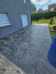 Photo de galerie - Pierre bleu 