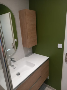 Photo de galerie - Installation de meubles de salles de bains