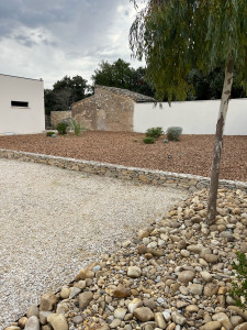 Photo de galerie - Mise en place de paillage 