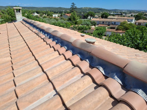 Photo de galerie - Réalisation faitage en closoir ventilé. 