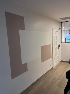 Photo de galerie - Géométrie tout en peinture