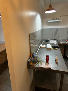 Photo de galerie - Pose Placo avec bande plus faïence carrelage