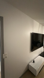 Photo de galerie - Peinture mur blanc satiné avec plafond en blanc extra mat 