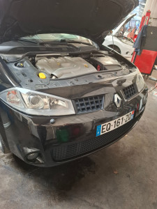 Photo de galerie - Distri vidange tous les filtres plus bougie sur Megane 2 RS 