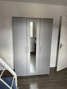 Photo de galerie - Montage d’armoire IKEA