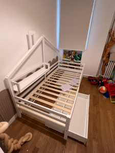 Photo de galerie - Bonjour 