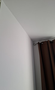 Photo de galerie - Pose rideaux