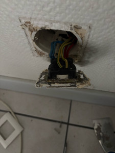 Photo de galerie - Change de prise