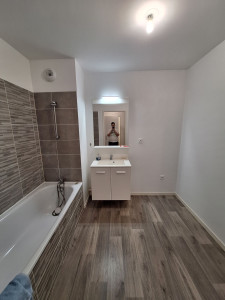 Photo de galerie - Peinture - Tapisserie