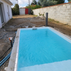 Photo de galerie - Entretien piscine