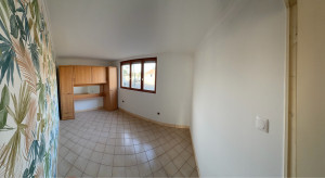 Photo de galerie - Réfection d’une chambre avec mise en isolation des murs donnant vers l’extérieur, placo, papier peint motif