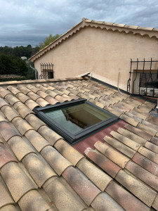 Photo de galerie - Pose d’un Velux 134 X 98 