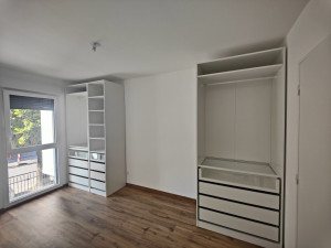 Photo de galerie - Montage de Pax Ikea