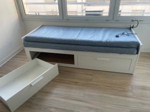 Photo de galerie - Lit banquette IKEA 