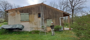 Photo de galerie - Avant le nettoyage et l'application de peinture