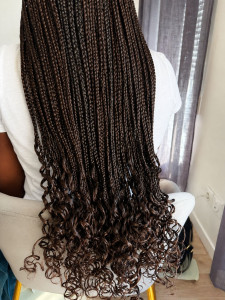 Photo de galerie - Braids bouclés en bas 