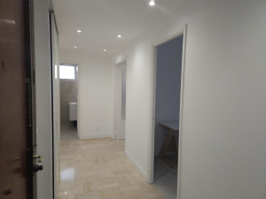 Photo de galerie - Installation des spots en LED