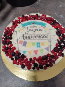 Photo de galerie - Gâteau aux fruits rouges 