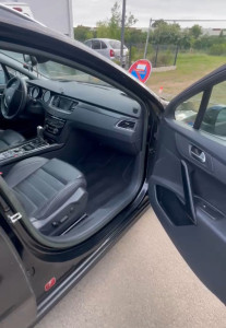 Photo de galerie - Nettoyage complet intérieur voiture