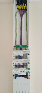 Photo de galerie - Rénovation électrique totale pour une maison de 135m² 
Remplacement de tout les équipements électrique (Tableau electrique, câbles, prises, interrupteur).