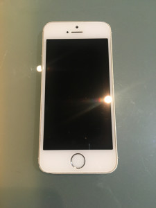 Photo de galerie - Remplacement batterie iPhone 5S, de plus grande autonomie qu’à l’origine