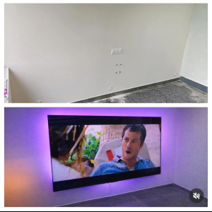 Photo de galerie - Installation murale d'une TV 98 Pouces sur mur brique creuse. 