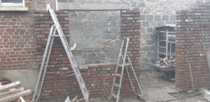 Photo de galerie - Maçonnerie de briques ancienne 