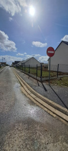 Photo de galerie - Pose cloture avec soubassement 