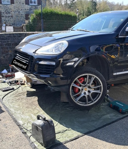 Photo de galerie - Réparation voiture