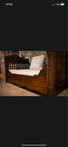 Photo de galerie - Lit avant ponçage