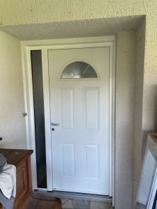 Photo de galerie - Porte d’entrée en rénovation 