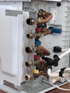 Photo de galerie - Raccordement hydraulique d'une chaudière murale gaz, intervention à Paris 14e
